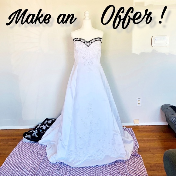 Alfred Angelo Dresses & Skirts - Alfred Angelo Black Train Wedding Dress